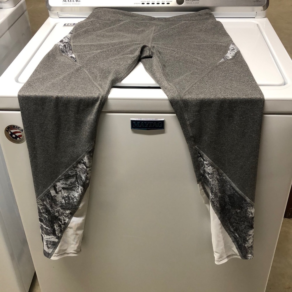 Yoga grey high rise large leggings